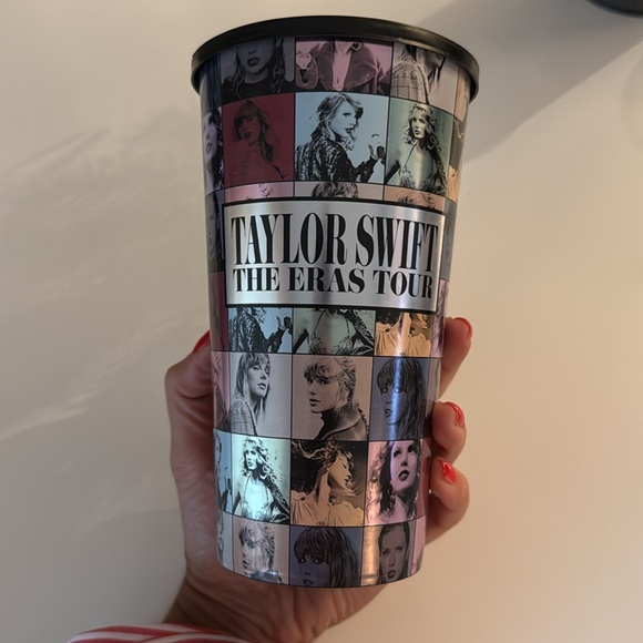 New Never Used Taylor Swift Stadium Cup - Picture 3 of 4